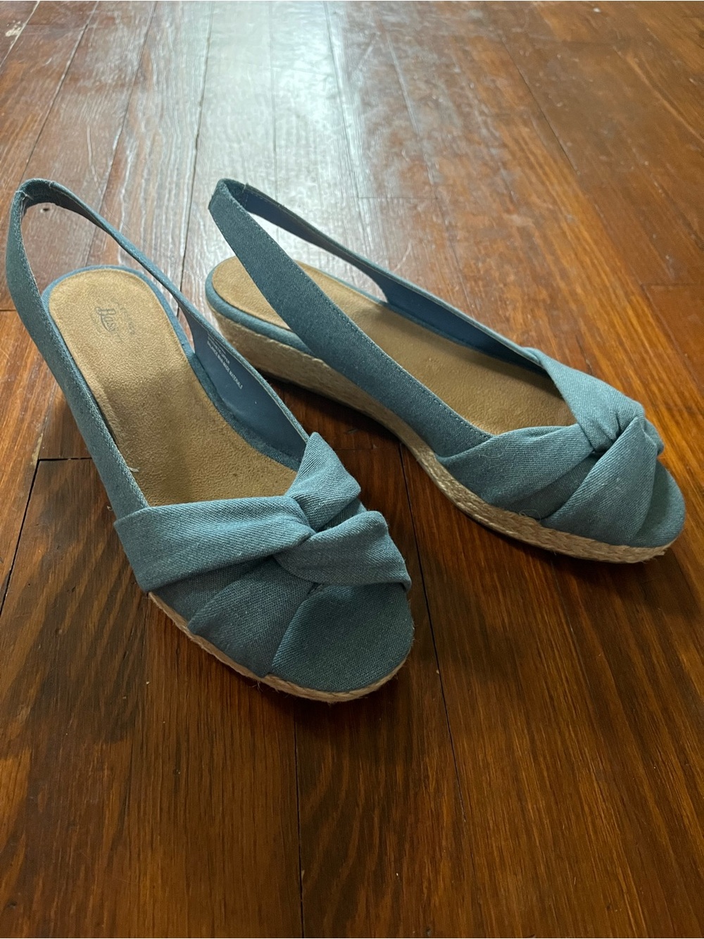 G.H. Bass & Co. Women’s Blue Denim Knotted Slingback Espadrille Wedges - Size 10